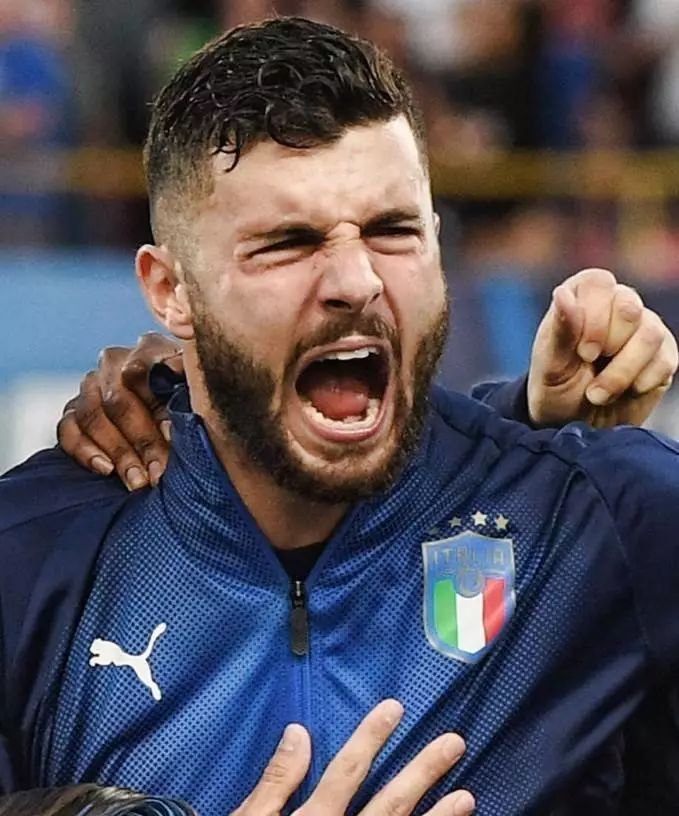 背景与历程 背景与历程